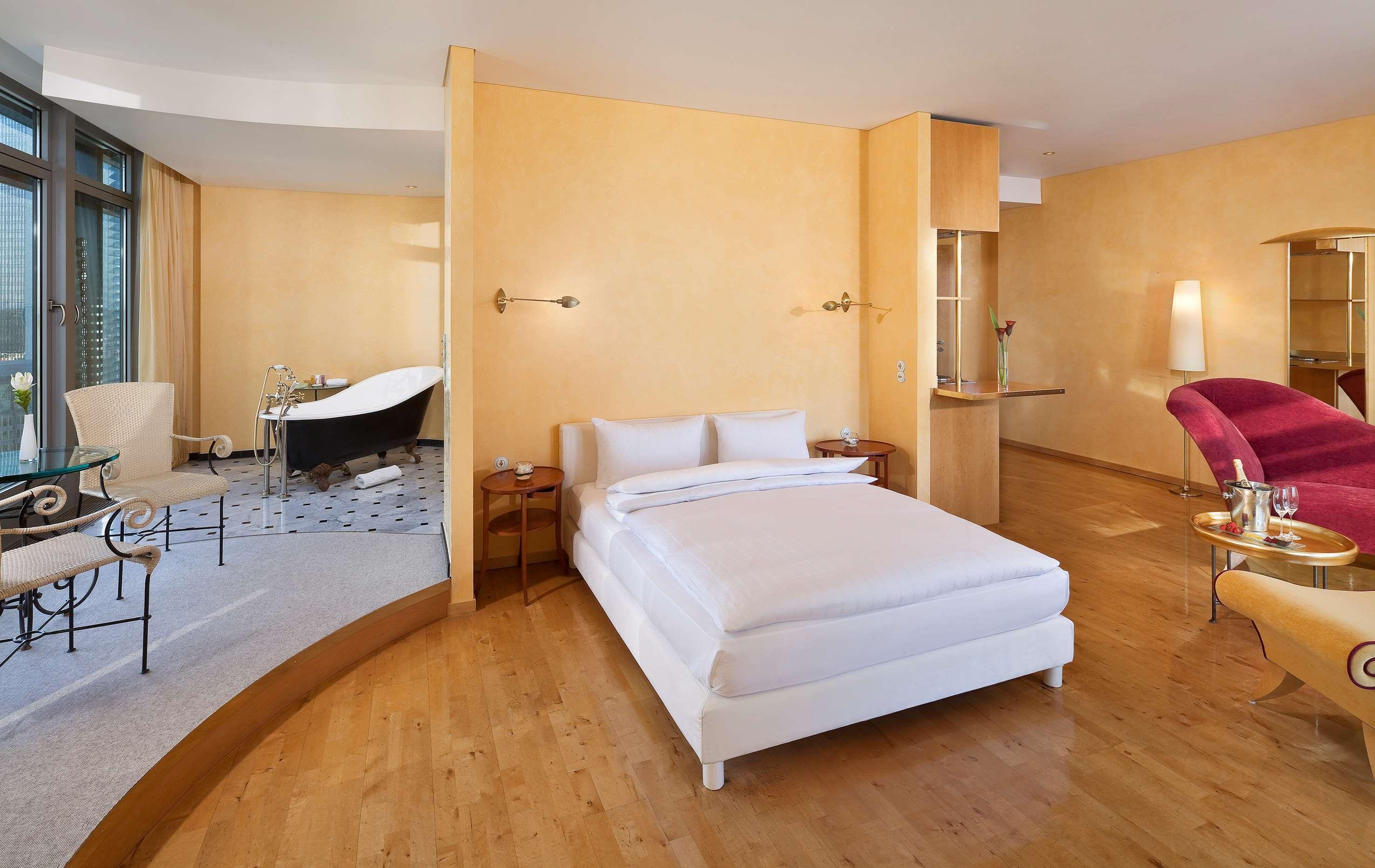 Innside By Melia Frankfurt Eurotheum Frankfurt am Main