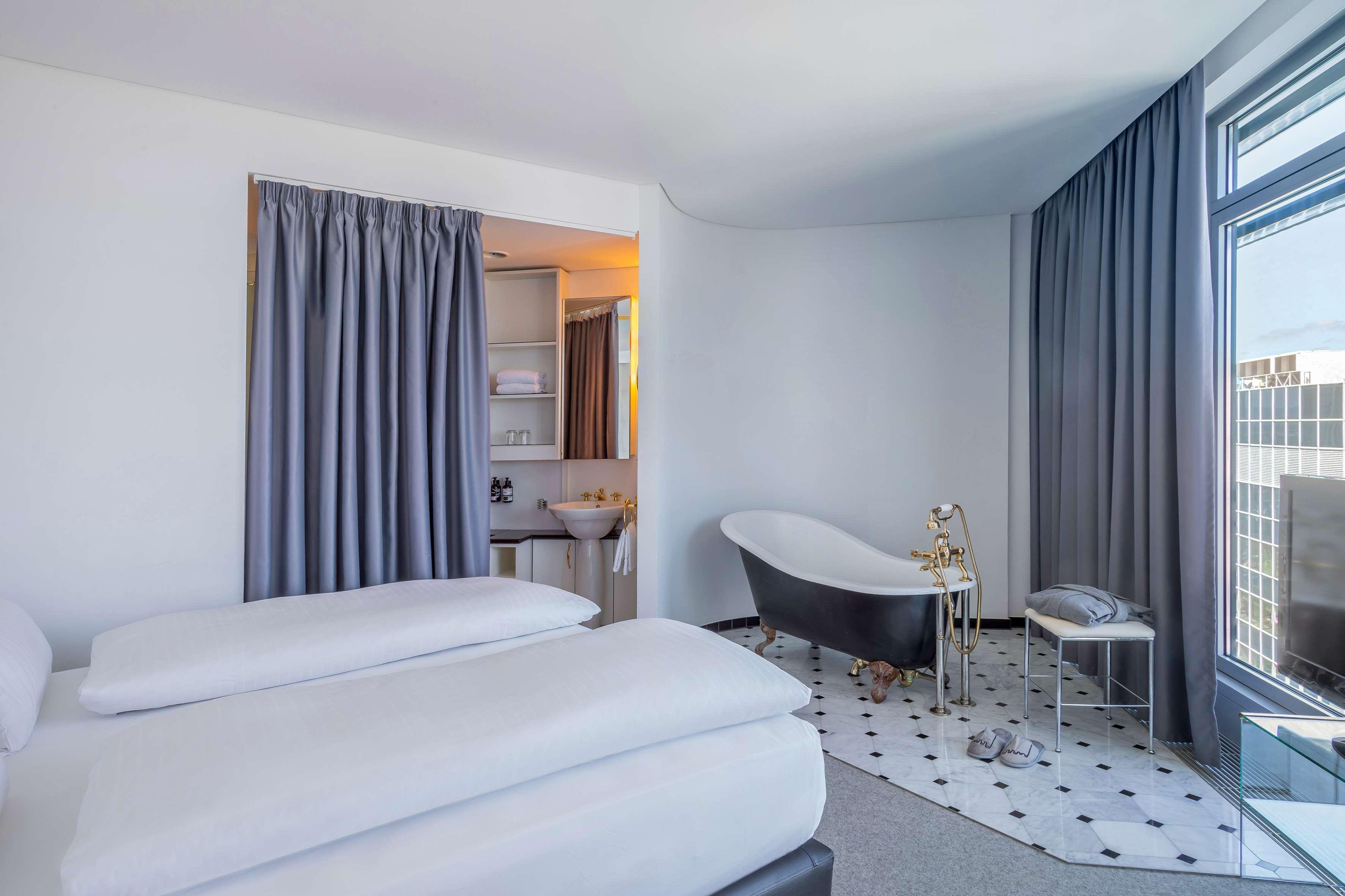 Innside By Meliá Frankfurt Eurotheum Hotel 4*