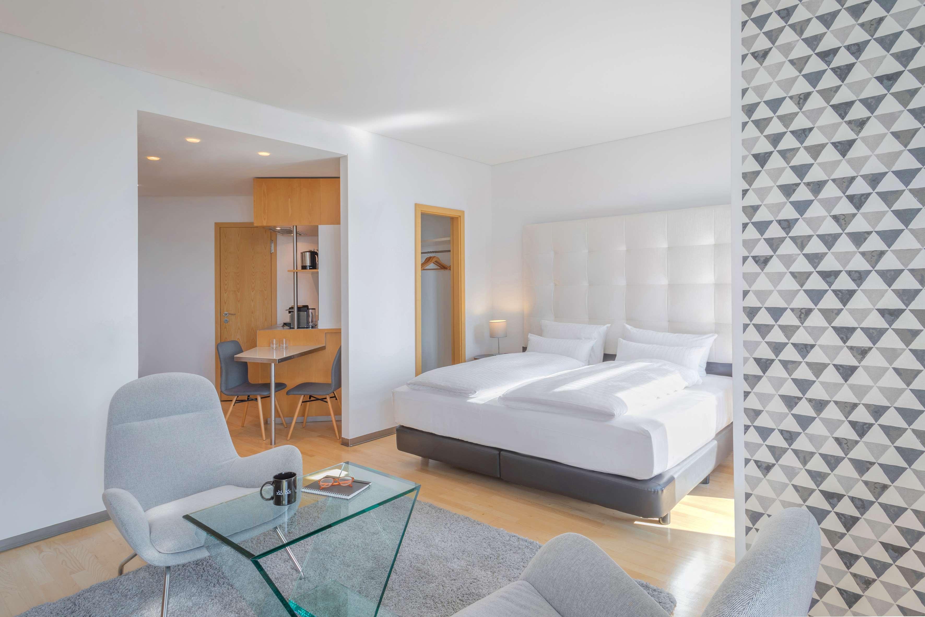 Innside By Meliá Frankfurt Eurotheum Hotel